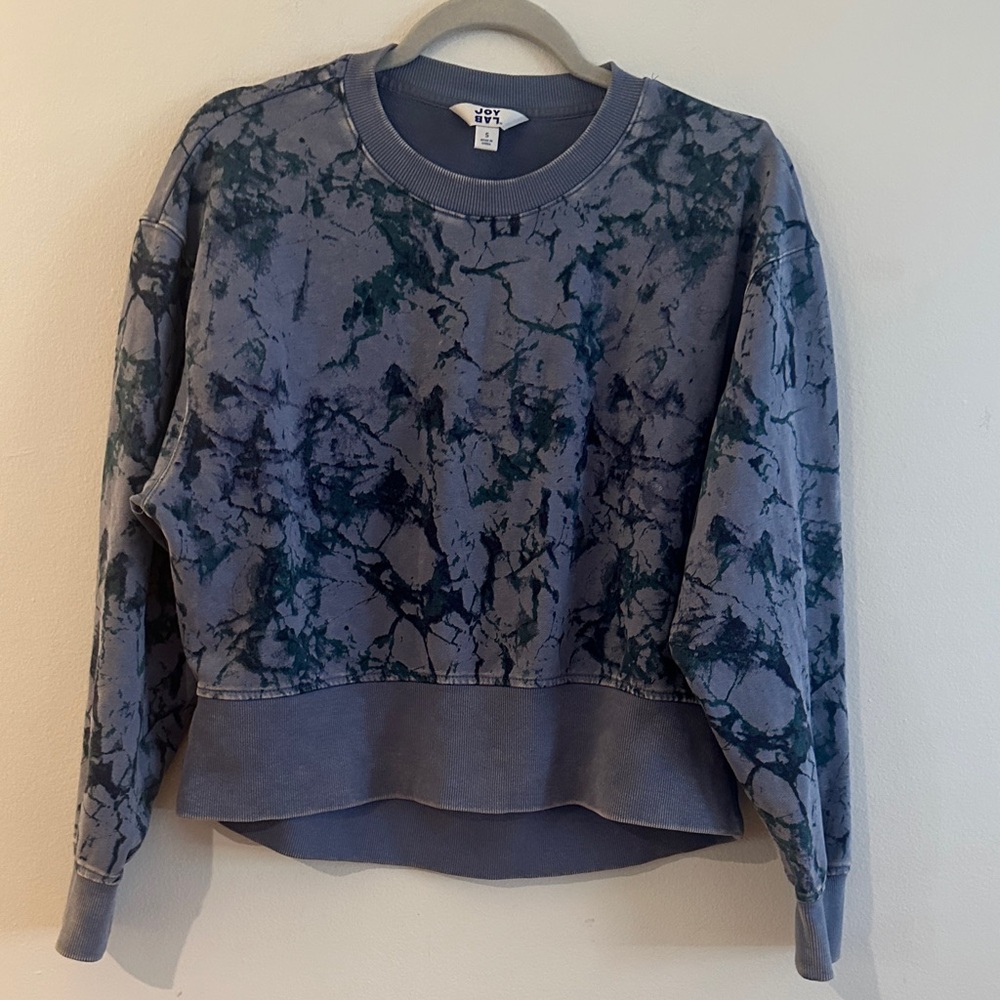 JoyLab Abstract Blue and Green Crew Neck Sweater - Preloved